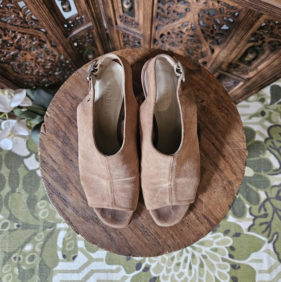 Hobbs London Slingbacks - Picture 5 of 8